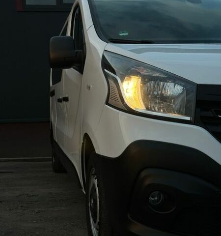 Белый Рено Трафик, объемом двигателя 1.6 л и пробегом 113 тыс. км за 17700 $, фото 7 на Automoto.ua