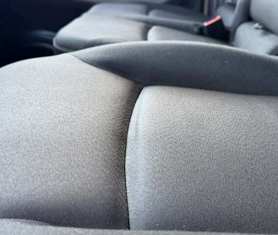 Белый Рено Трафик, объемом двигателя 1.6 л и пробегом 274 тыс. км за 18950 $, фото 95 на Automoto.ua