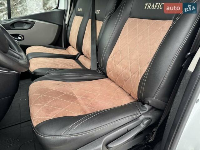 Білий Рено Трафік, об'ємом двигуна 1.6 л та пробігом 251 тис. км за 16900 $, фото 28 на Automoto.ua