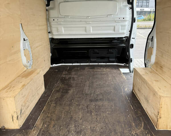 Белый Рено Трафик, объемом двигателя 1.6 л и пробегом 174 тыс. км за 14900 $, фото 44 на Automoto.ua