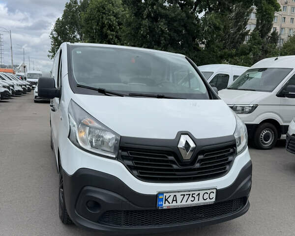 Белый Рено Трафик, объемом двигателя 1.6 л и пробегом 250 тыс. км за 15700 $, фото 1 на Automoto.ua