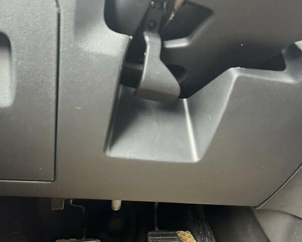 Белый Рено Трафик, объемом двигателя 1.6 л и пробегом 177 тыс. км за 18999 $, фото 45 на Automoto.ua