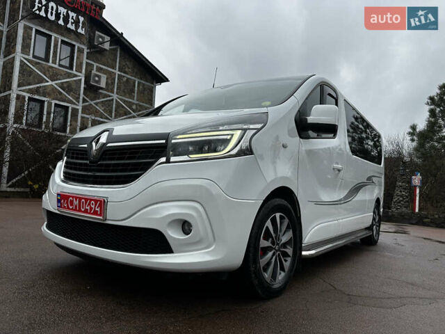Белый Рено Трафик, объемом двигателя 2 л и пробегом 231 тыс. км за 25700 $, фото 10 на Automoto.ua