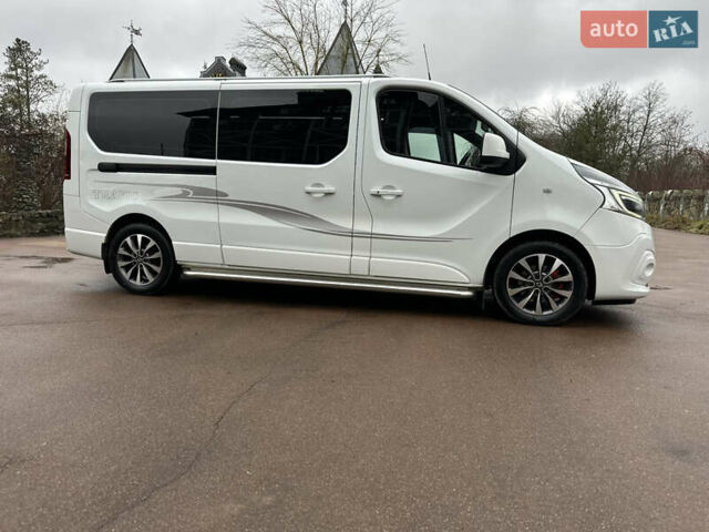 Белый Рено Трафик, объемом двигателя 2 л и пробегом 231 тыс. км за 25700 $, фото 8 на Automoto.ua