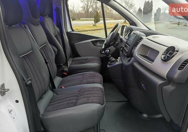 Білий Рено Трафік, об'ємом двигуна 1.6 л та пробігом 229 тис. км за 17400 $, фото 28 на Automoto.ua