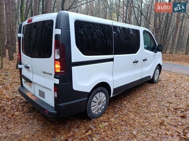 Белый Рено Трафик, объемом двигателя 1.6 л и пробегом 263 тыс. км за 15999 $, фото 37 на Automoto.ua