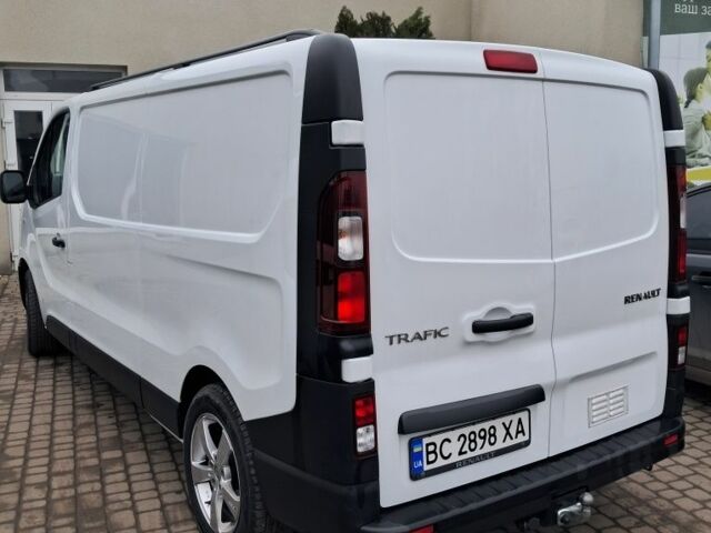 Білий Рено Трафік, об'ємом двигуна 2 л та пробігом 184 тис. км за 17500 $, фото 2 на Automoto.ua