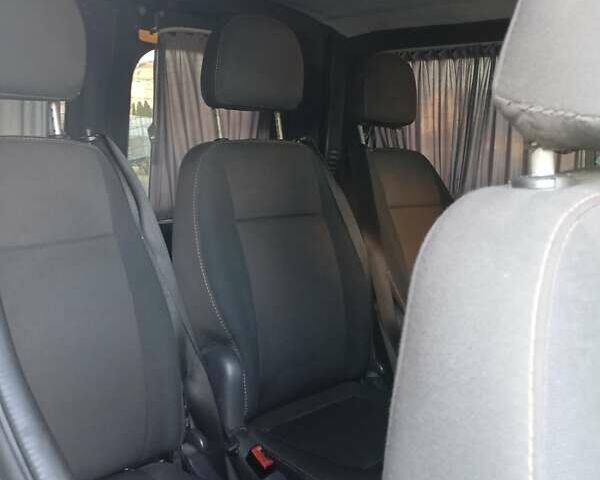 Білий Рено Трафік, об'ємом двигуна 1.6 л та пробігом 139 тис. км за 15500 $, фото 5 на Automoto.ua
