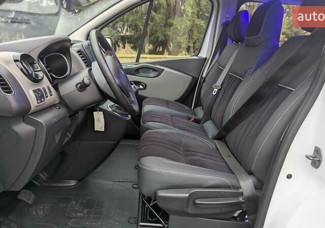 Білий Рено Трафік, об'ємом двигуна 1.6 л та пробігом 229 тис. км за 17400 $, фото 30 на Automoto.ua