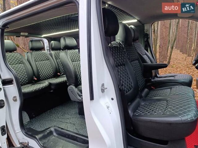 Белый Рено Трафик, объемом двигателя 1.6 л и пробегом 263 тыс. км за 15999 $, фото 18 на Automoto.ua