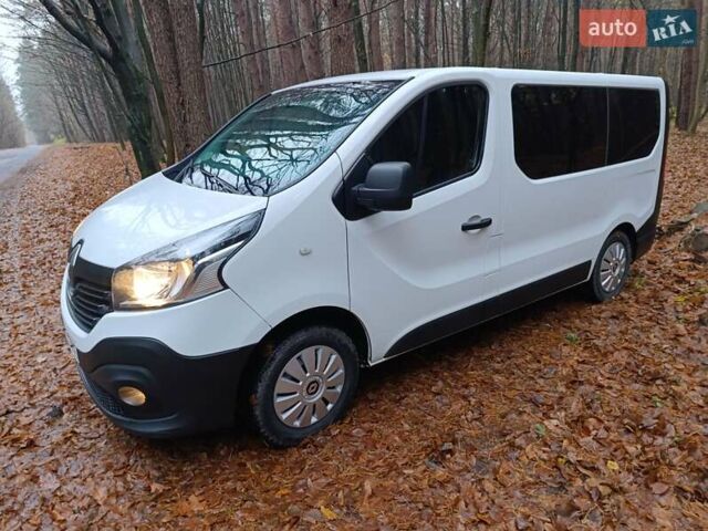 Белый Рено Трафик, объемом двигателя 1.6 л и пробегом 263 тыс. км за 15999 $, фото 23 на Automoto.ua
