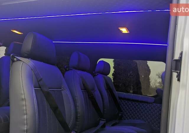 Білий Рено Трафік, об'ємом двигуна 1.6 л та пробігом 229 тис. км за 17400 $, фото 26 на Automoto.ua