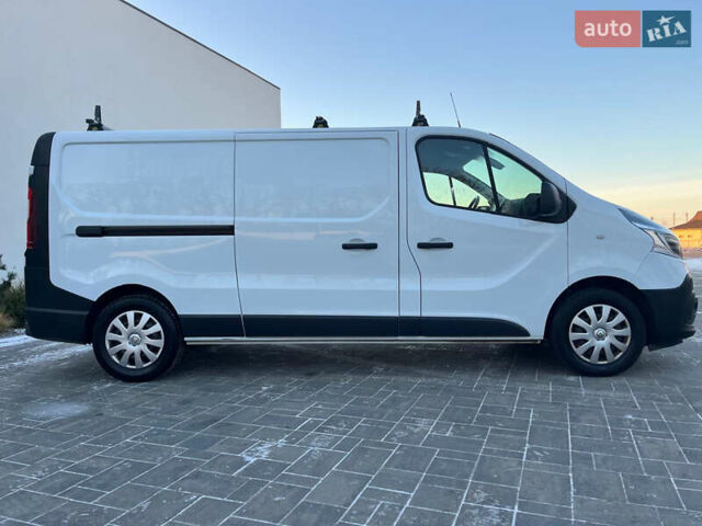 Белый Рено Трафик, объемом двигателя 2 л и пробегом 195 тыс. км за 16800 $, фото 8 на Automoto.ua