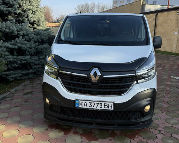 Белый Рено Трафик, объемом двигателя 2 л и пробегом 107 тыс. км за 24500 $, фото 20 на Automoto.ua