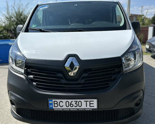 Белый Рено Трафик, объемом двигателя 1.6 л и пробегом 132 тыс. км за 19600 $, фото 30 на Automoto.ua