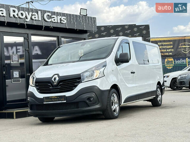 Белый Рено Трафик, объемом двигателя 1.6 л и пробегом 225 тыс. км за 17900 $, фото 5 на Automoto.ua