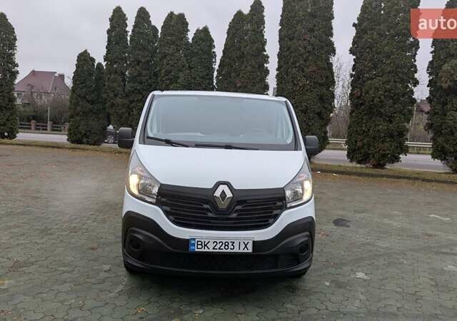 Білий Рено Трафік, об'ємом двигуна 1.6 л та пробігом 229 тис. км за 17400 $, фото 7 на Automoto.ua