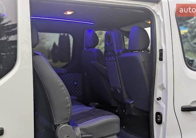 Білий Рено Трафік, об'ємом двигуна 1.6 л та пробігом 229 тис. км за 17400 $, фото 23 на Automoto.ua