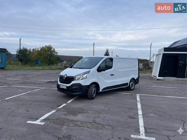 Белый Рено Трафик, объемом двигателя 1.6 л и пробегом 277 тыс. км за 12500 $, фото 1 на Automoto.ua