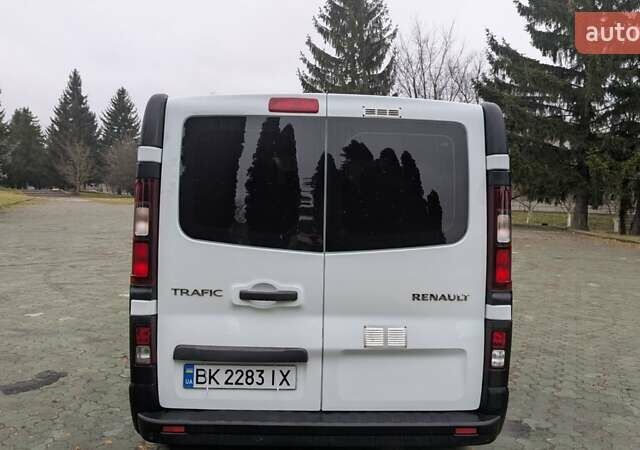 Білий Рено Трафік, об'ємом двигуна 1.6 л та пробігом 229 тис. км за 17400 $, фото 10 на Automoto.ua