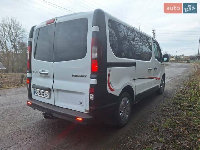 Белый Рено Трафик, объемом двигателя 1.6 л и пробегом 277 тыс. км за 16495 $, фото 4 на Automoto.ua