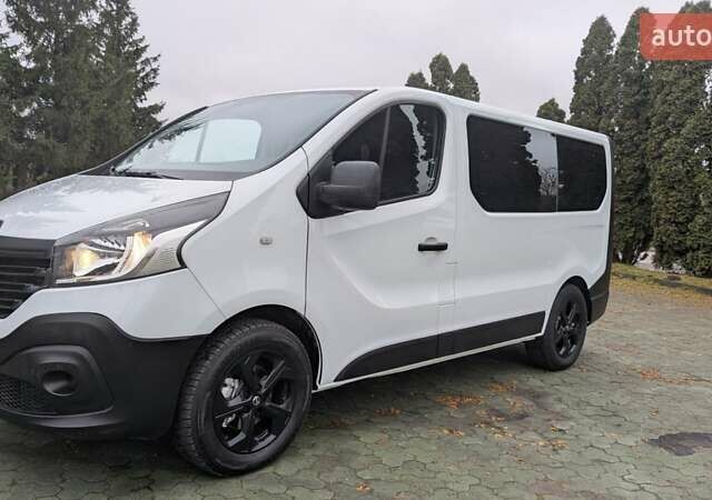 Білий Рено Трафік, об'ємом двигуна 1.6 л та пробігом 229 тис. км за 17400 $, фото 12 на Automoto.ua