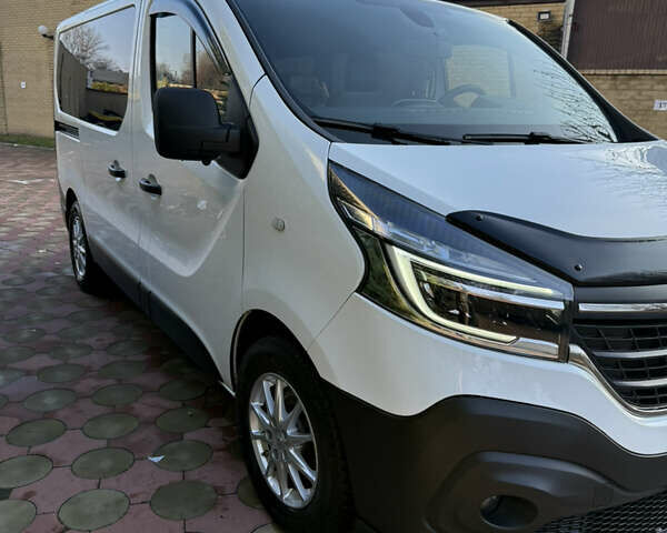 Белый Рено Трафик, объемом двигателя 2 л и пробегом 107 тыс. км за 24500 $, фото 30 на Automoto.ua