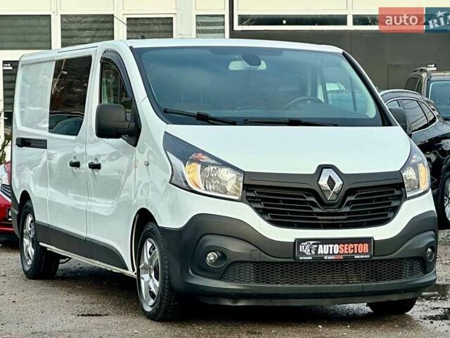 Белый Рено Трафик, объемом двигателя 1.6 л и пробегом 227 тыс. км за 17700 $, фото 4 на Automoto.ua