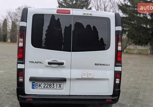 Білий Рено Трафік, об'ємом двигуна 1.6 л та пробігом 229 тис. км за 17400 $, фото 17 на Automoto.ua