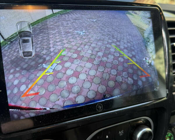 Белый Рено Трафик, объемом двигателя 2 л и пробегом 107 тыс. км за 24500 $, фото 10 на Automoto.ua