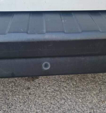 Белый Рено Трафик, объемом двигателя 2 л и пробегом 162 тыс. км за 26000 $, фото 11 на Automoto.ua