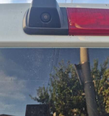 Белый Рено Трафик, объемом двигателя 2 л и пробегом 162 тыс. км за 26000 $, фото 12 на Automoto.ua