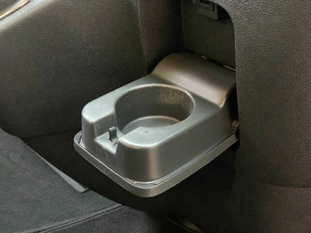 Белый Рено Трафик, объемом двигателя 1.6 л и пробегом 246 тыс. км за 17955 $, фото 19 на Automoto.ua