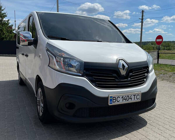 Белый Рено Трафик, объемом двигателя 1.6 л и пробегом 96 тыс. км за 17500 $, фото 8 на Automoto.ua