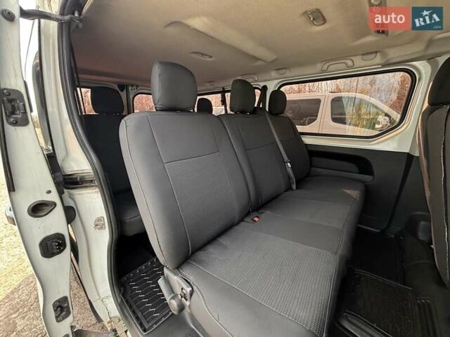 Білий Рено Трафік, об'ємом двигуна 1.6 л та пробігом 195 тис. км за 21300 $, фото 14 на Automoto.ua