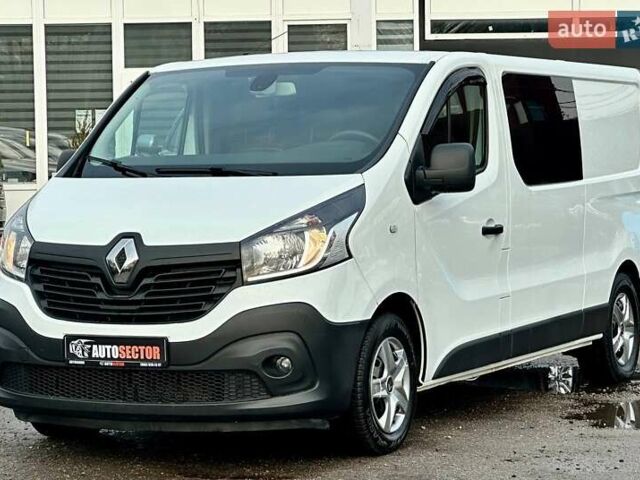 Белый Рено Трафик, объемом двигателя 1.6 л и пробегом 227 тыс. км за 17700 $, фото 2 на Automoto.ua