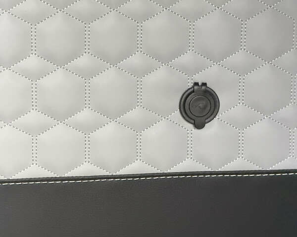 Белый Рено Трафик, объемом двигателя 2 л и пробегом 261 тыс. км за 22000 $, фото 38 на Automoto.ua