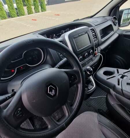 Білий Рено Трафік, об'ємом двигуна 2 л та пробігом 240 тис. км за 20999 $, фото 30 на Automoto.ua