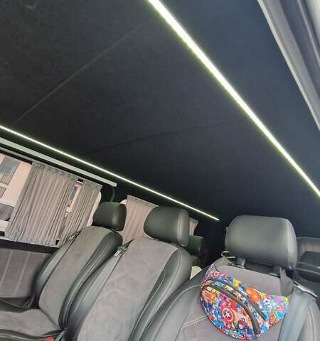 Білий Рено Трафік, об'ємом двигуна 2 л та пробігом 240 тис. км за 20999 $, фото 49 на Automoto.ua