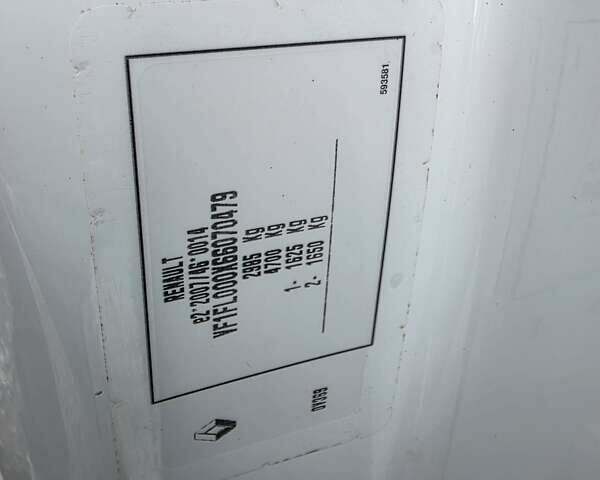 Белый Рено Трафик, объемом двигателя 2 л и пробегом 177 тыс. км за 24500 $, фото 25 на Automoto.ua