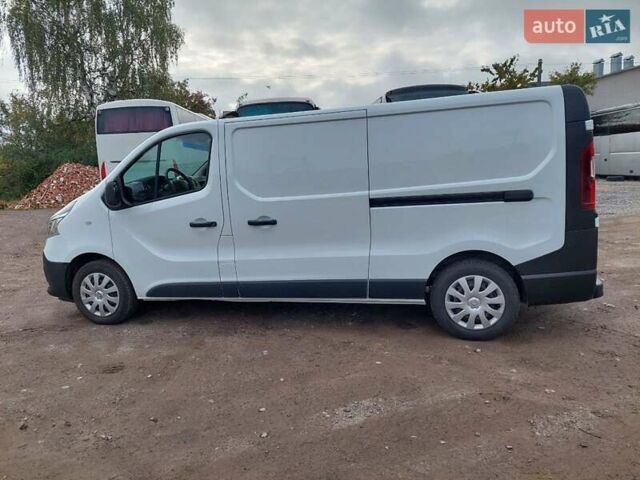 Белый Рено Трафик, объемом двигателя 2 л и пробегом 157 тыс. км за 17200 $, фото 5 на Automoto.ua