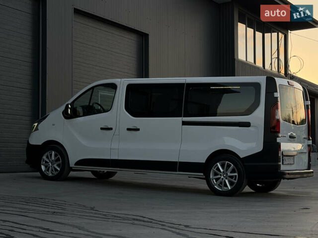 Белый Рено Трафик, объемом двигателя 2 л и пробегом 250 тыс. км за 20999 $, фото 48 на Automoto.ua