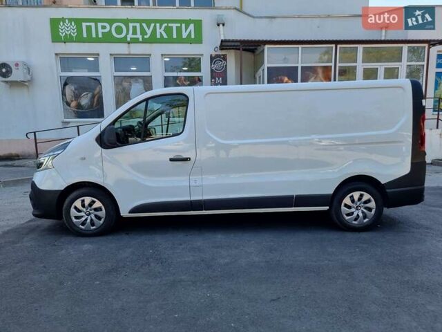 Белый Рено Трафик, объемом двигателя 2 л и пробегом 72 тыс. км за 17900 $, фото 6 на Automoto.ua