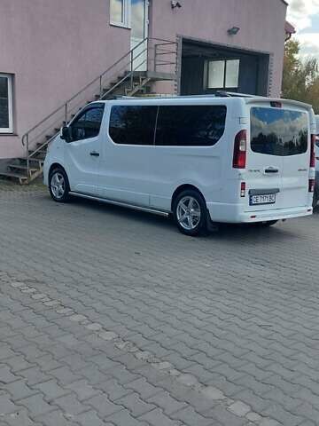 Белый Рено Трафик, объемом двигателя 2 л и пробегом 90 тыс. км за 26800 $, фото 41 на Automoto.ua