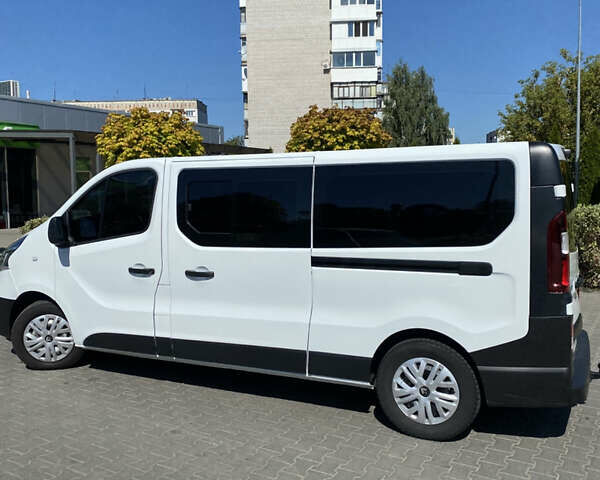 Білий Рено Трафік, об'ємом двигуна 2 л та пробігом 134 тис. км за 24400 $, фото 6 на Automoto.ua