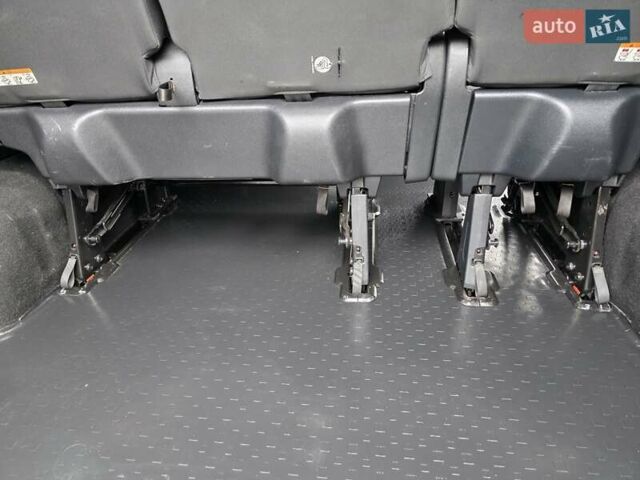 Белый Рено Трафик, объемом двигателя 2 л и пробегом 177 тыс. км за 24500 $, фото 33 на Automoto.ua