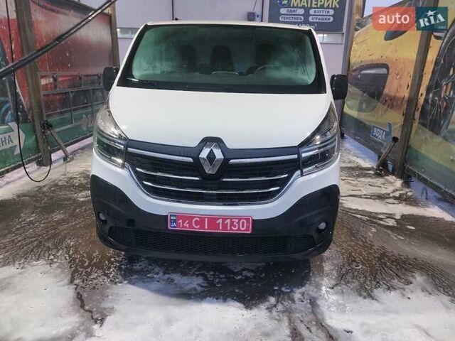 Білий Рено Трафік, об'ємом двигуна 2 л та пробігом 68 тис. км за 25500 $, фото 3 на Automoto.ua