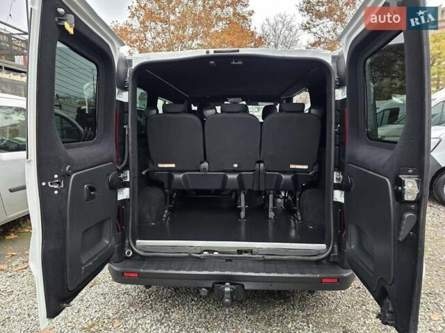 Белый Рено Трафик, объемом двигателя 2 л и пробегом 177 тыс. км за 24500 $, фото 32 на Automoto.ua