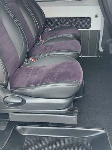 Белый Рено Трафик, объемом двигателя 2 л и пробегом 90 тыс. км за 26800 $, фото 19 на Automoto.ua