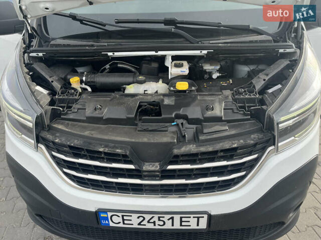 Білий Рено Трафік, об'ємом двигуна 2 л та пробігом 203 тис. км за 28000 $, фото 8 на Automoto.ua